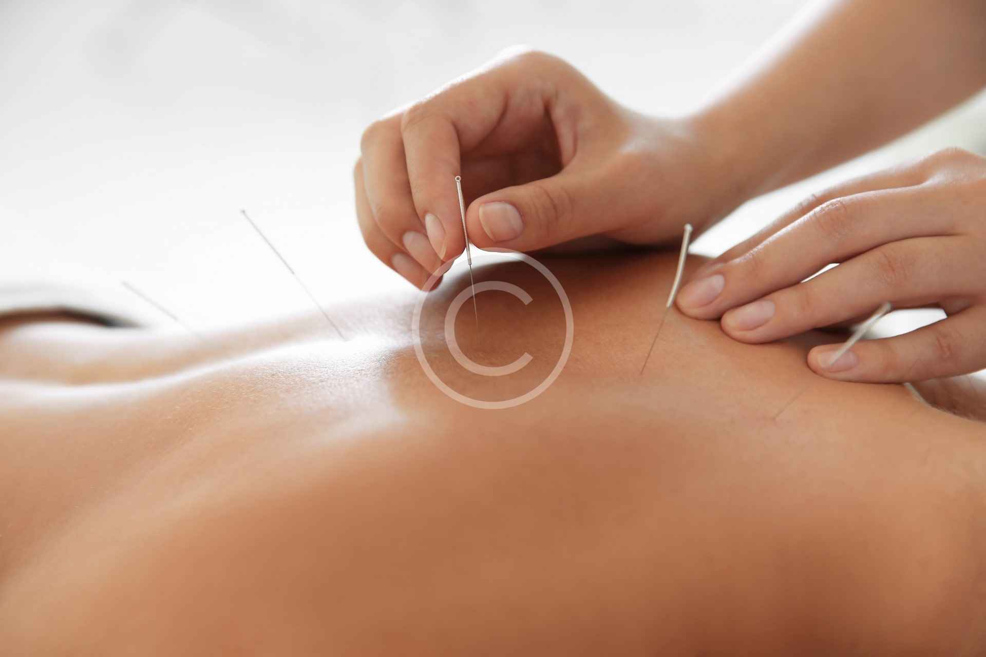 MASSAGE TRADITIONNEL THAÏ